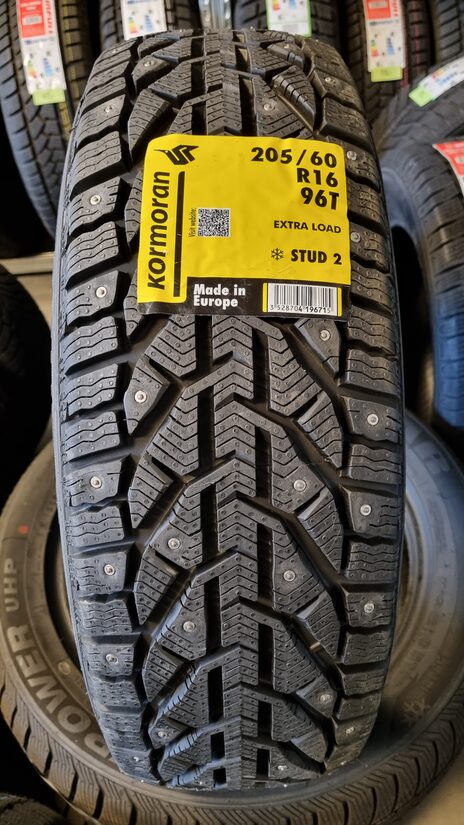 205/60R16 Kormoran Stud2
